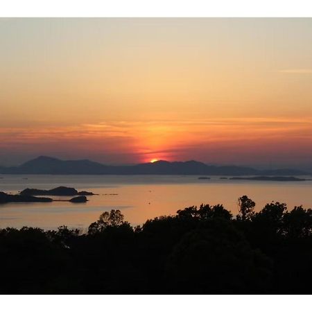 Olivean Shodoshima Yuhigaoka Hotel - Vacation Stay 30720V Екстериор снимка